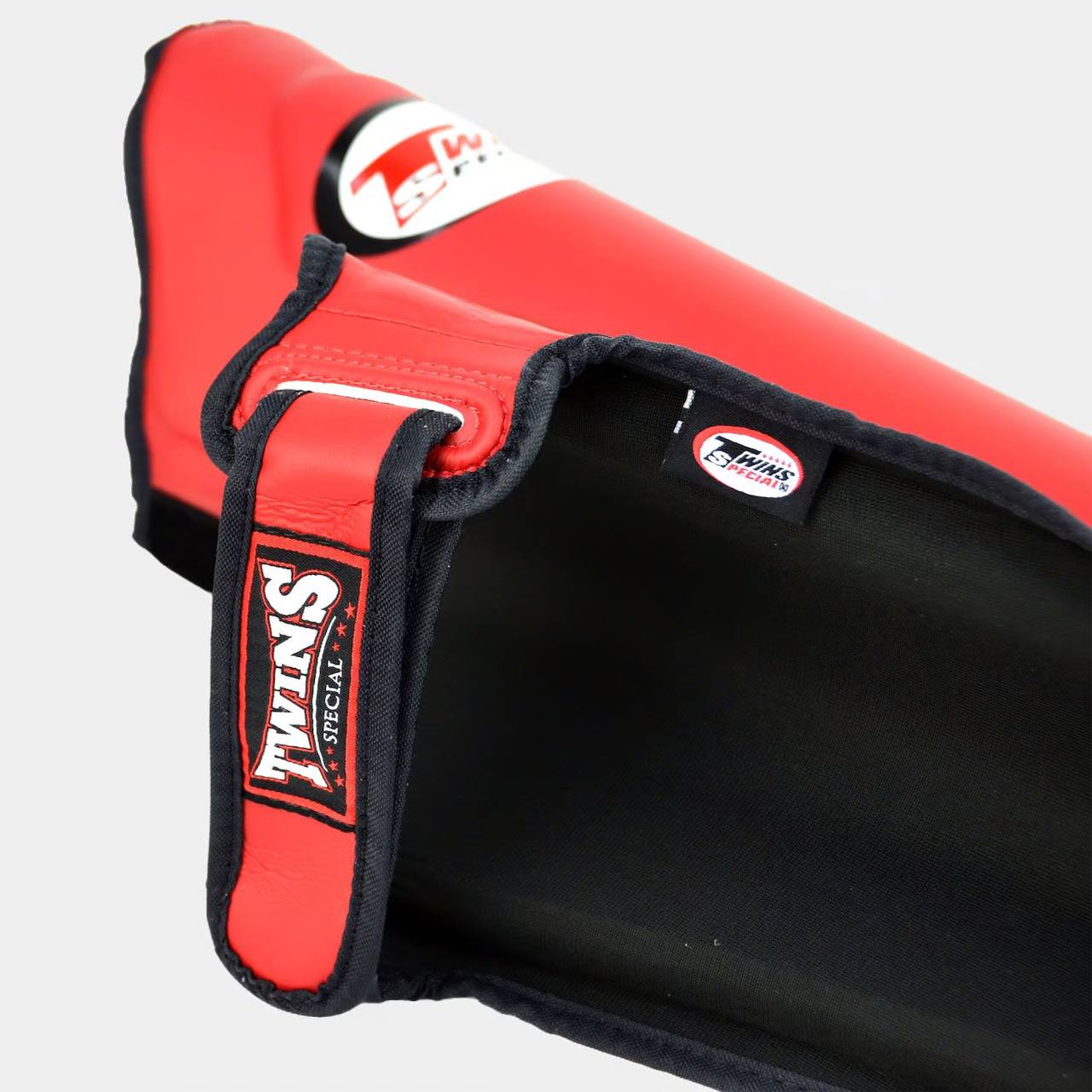 Twins Special - Twins Special Boxing Gloves, Shinguards